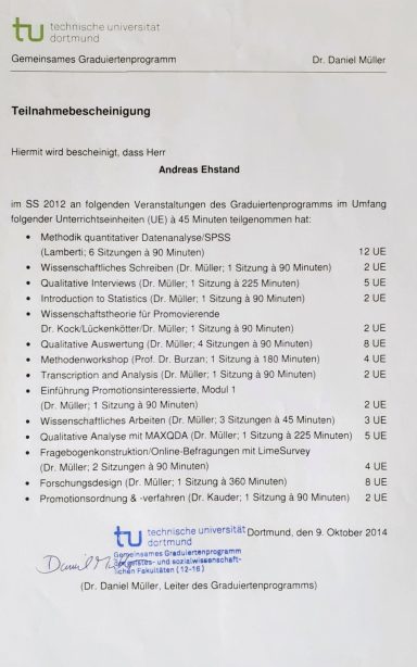 Ein offizielles Schreiben der Technischen Universität mit Informationen zur Studiengebührenordnung.